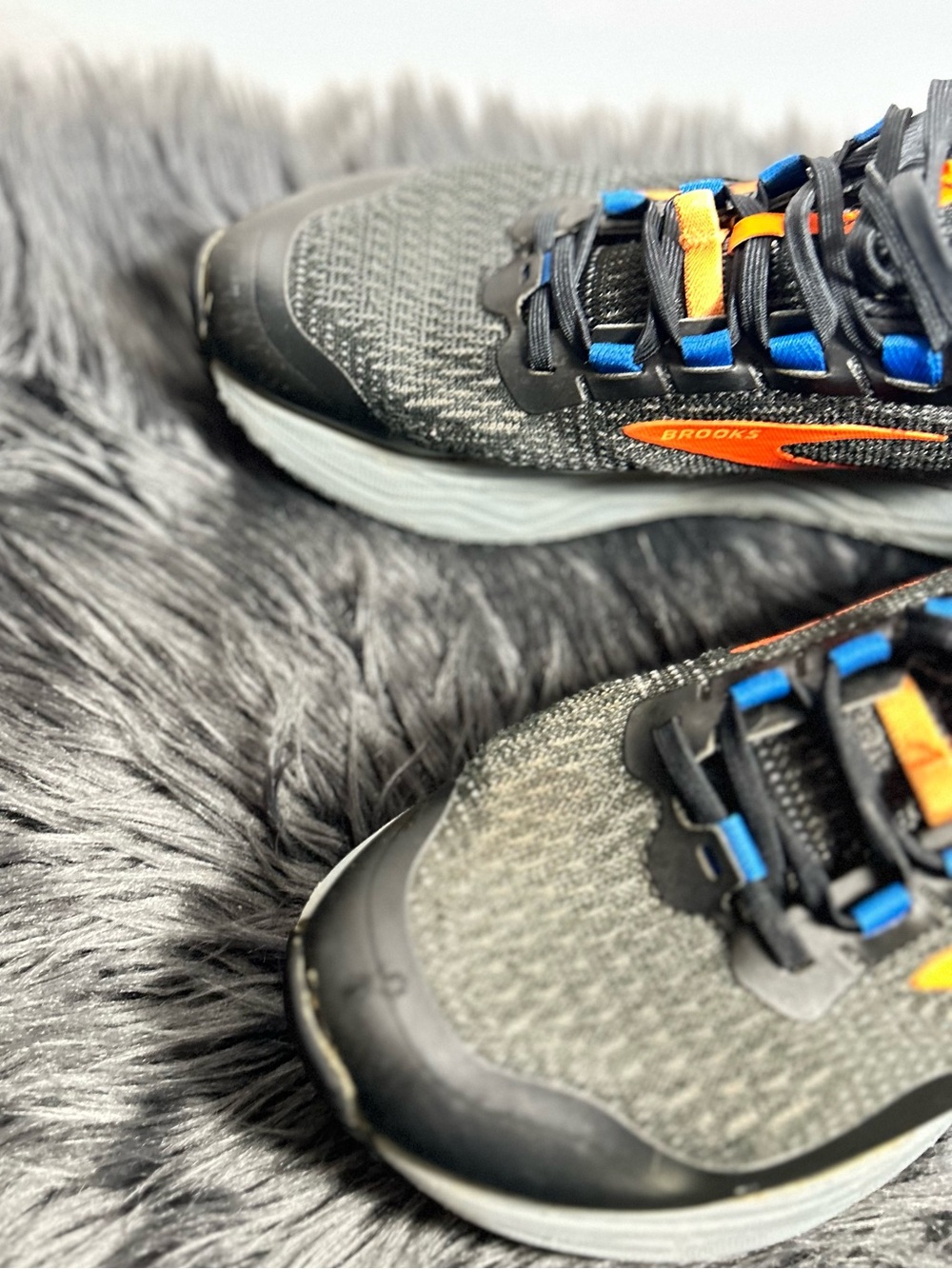 Brooks Caldera 5 Black/Orange Running Sneakers Size 9 - Picture 6 of 10